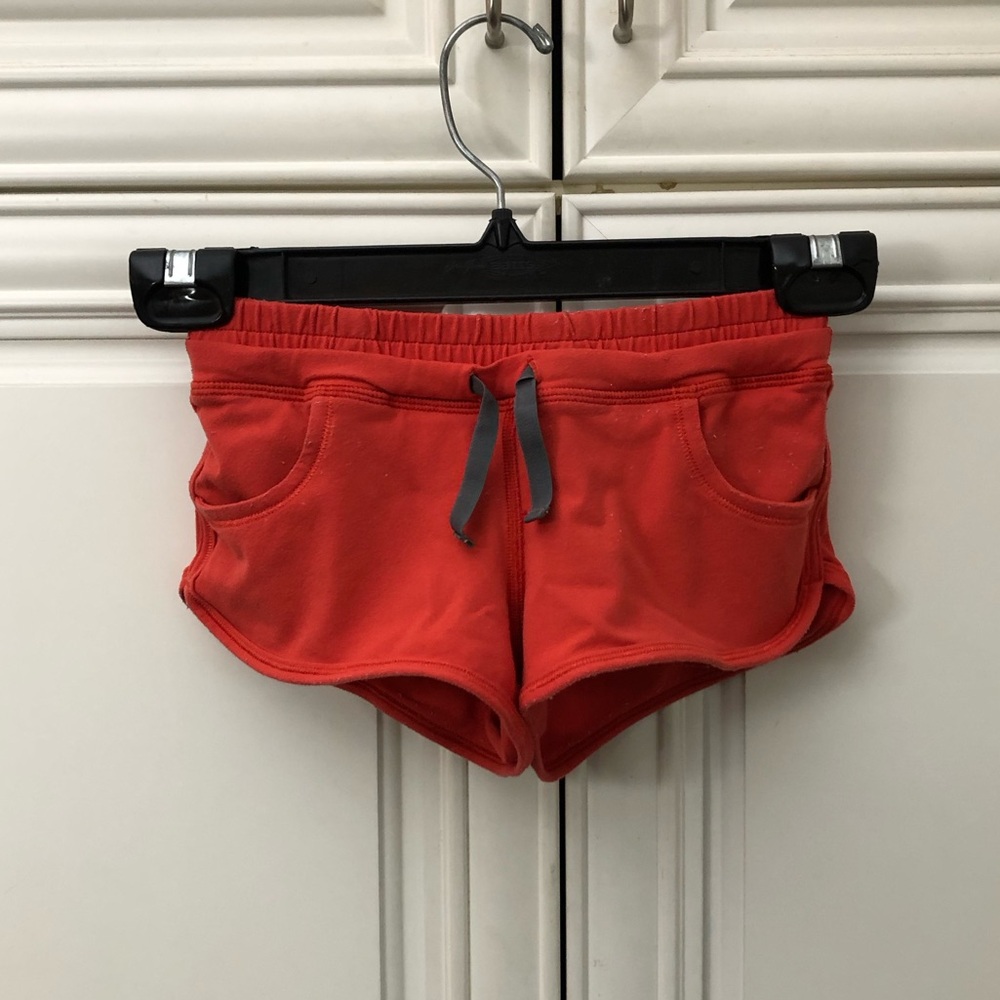 SIZE 4 - Ivivva by Lululemon girls shorts